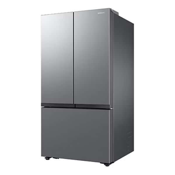 Refrigeradora Samsung French Door 31 pulgadas Wi-Fi con diseño moderno y capacidad amplia para alimentos frescos.