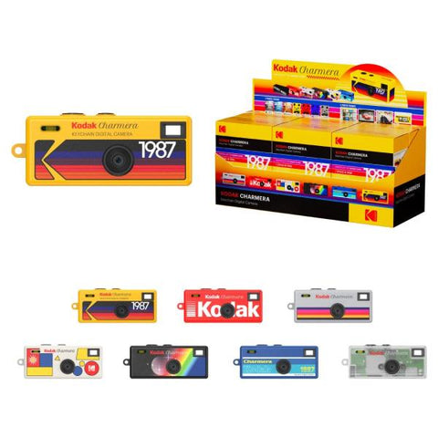 Mini Camara Digital Kodak Charmera 1.6MP Tipo Llavero Blind Box KDKRK0601 with multiple retro designs and packaging.
