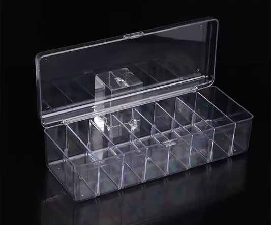 Recipiente organizador 8 espacios con tiras para sujetar