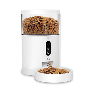 Alimentador inteligente para mascotas FurConnect 71 con capacidad de 4L y control de porciones personalizables.