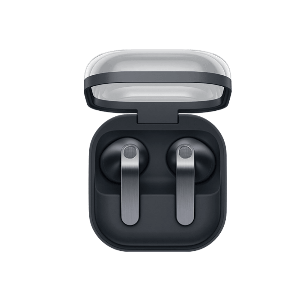 Audífonos inalámbricos Samsung Buds 4 en estuche, diseño ergonómico y controles táctiles para mejor uso.