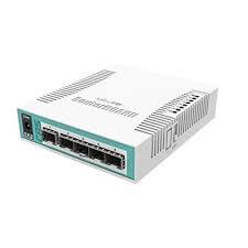Switch 6 puertos SFP con puerto combo, dispositivo inteligente de red para escritorio.