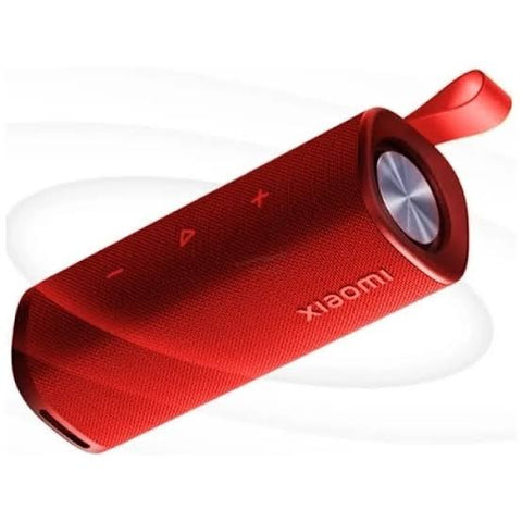Parlante Xiaomi Sound Outdoor 30W 54590 Red con diseño portátil y resistente, ideal para uso interior y exterior.