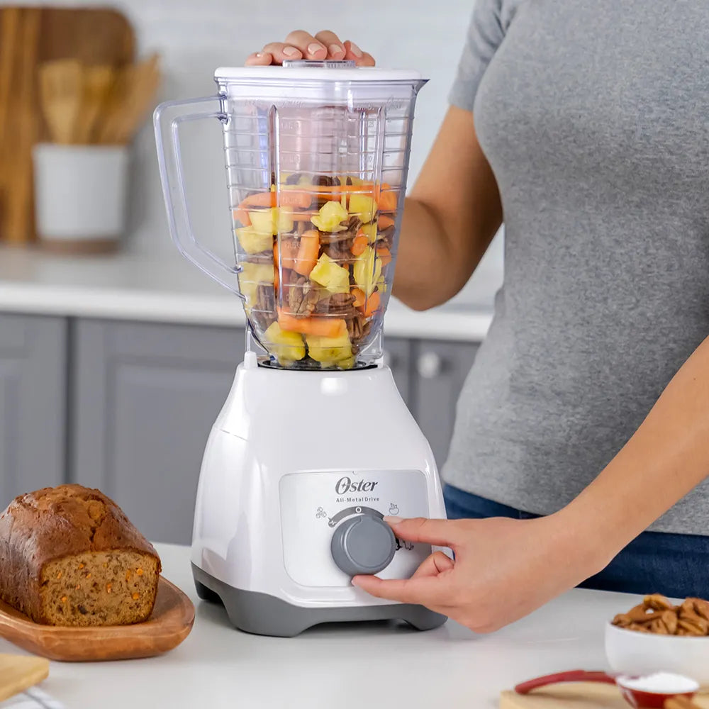 Licuadora Oster 2 Velocidades Tipo Perilla - Vaso Plástico - Motor Alta Fuerza 550W - Acople Metálico - Capacidad 1.5 Litros Productos De Cocina > Licuadoras Costa Rica