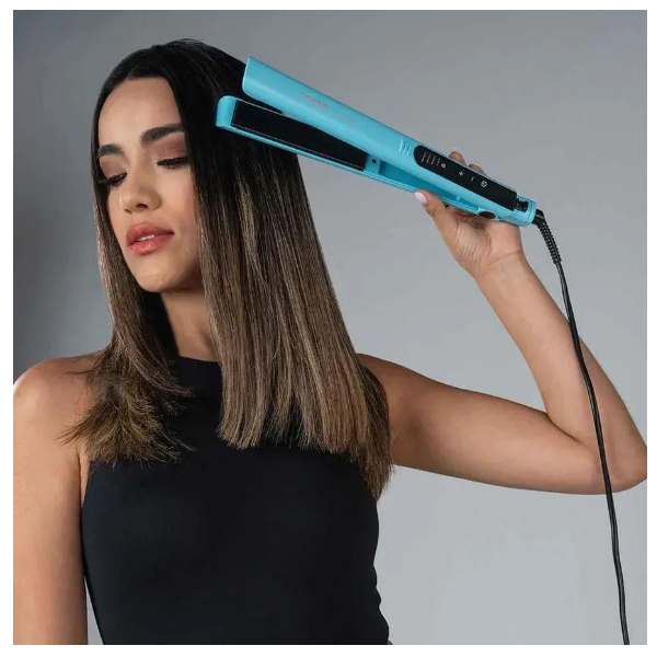 Plancha de Cabello Conair con Infusión de Ácido Hialurónico 1" CS41DAL