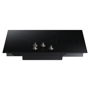 Cooktop eléctrico Samsung 30" con superficie negra, cuatro quemadores y mandos frontales para una fácil operación.