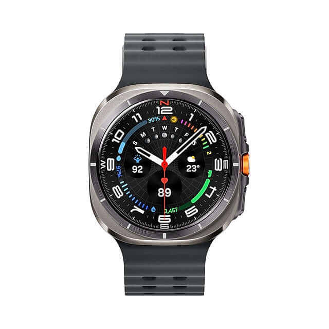 SAMSUNG L705 WATCH ULTRA 47MM 2025 TITANIUM SILVER smartwatch with advanced features for adventurers and athletes.