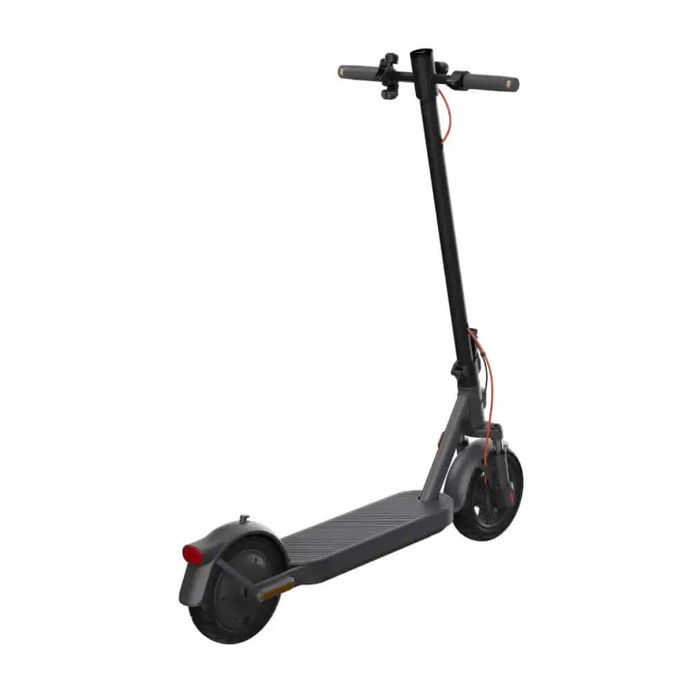 Scooter Xiaomi Eléctrico Scooter Elite 60457 Black con motor de 400W y autonomía de 45 km, vista lateral en fondo blanco.