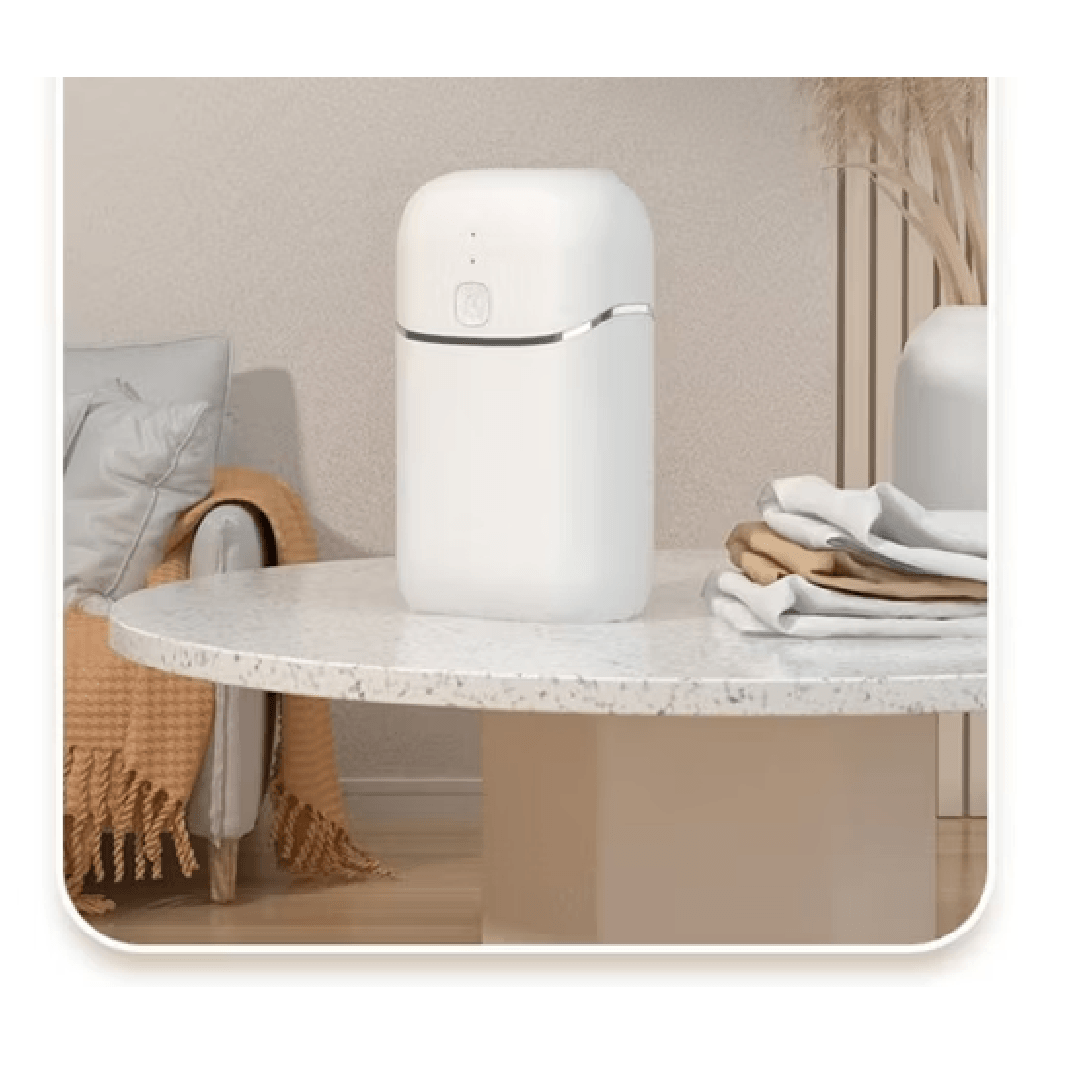 _secador de ropa portátil UV en mesa moderna, ideal para prendas ligeras y esterilización con luz UV_